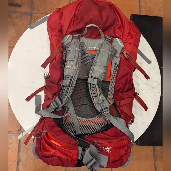 Osprey Ariel 65 AG - Women's XS - Picture 2 of 5